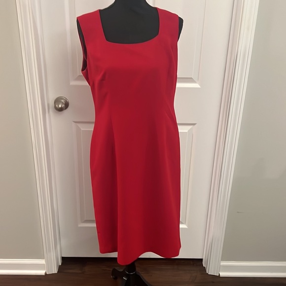 Red Kasper Dress - Picture 2 of 6